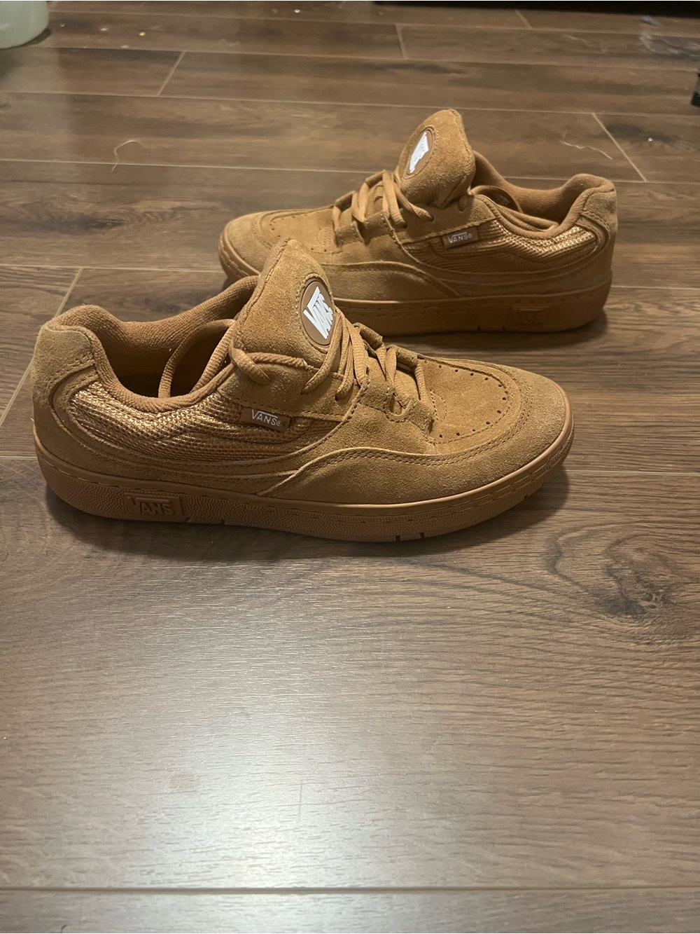Vans Chipmunk Men’s Suede Low-Top Sneakers in Tan Brown - Picture 2 of 7